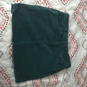 Short stretchy green skirt